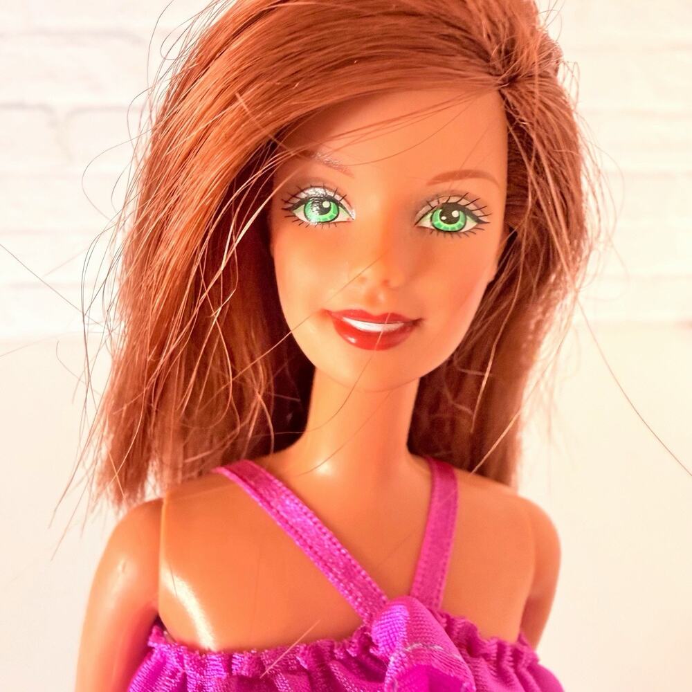 Barbie Doll Red Hair Green Eyes TnT Body Hip 2 Be Square Bendable Legs Mattel